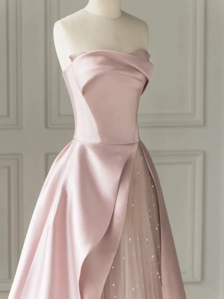 Sleeveless Satin A-Line Floor-Length Evening Gown Slit with Tulle Strapless Prom Dress